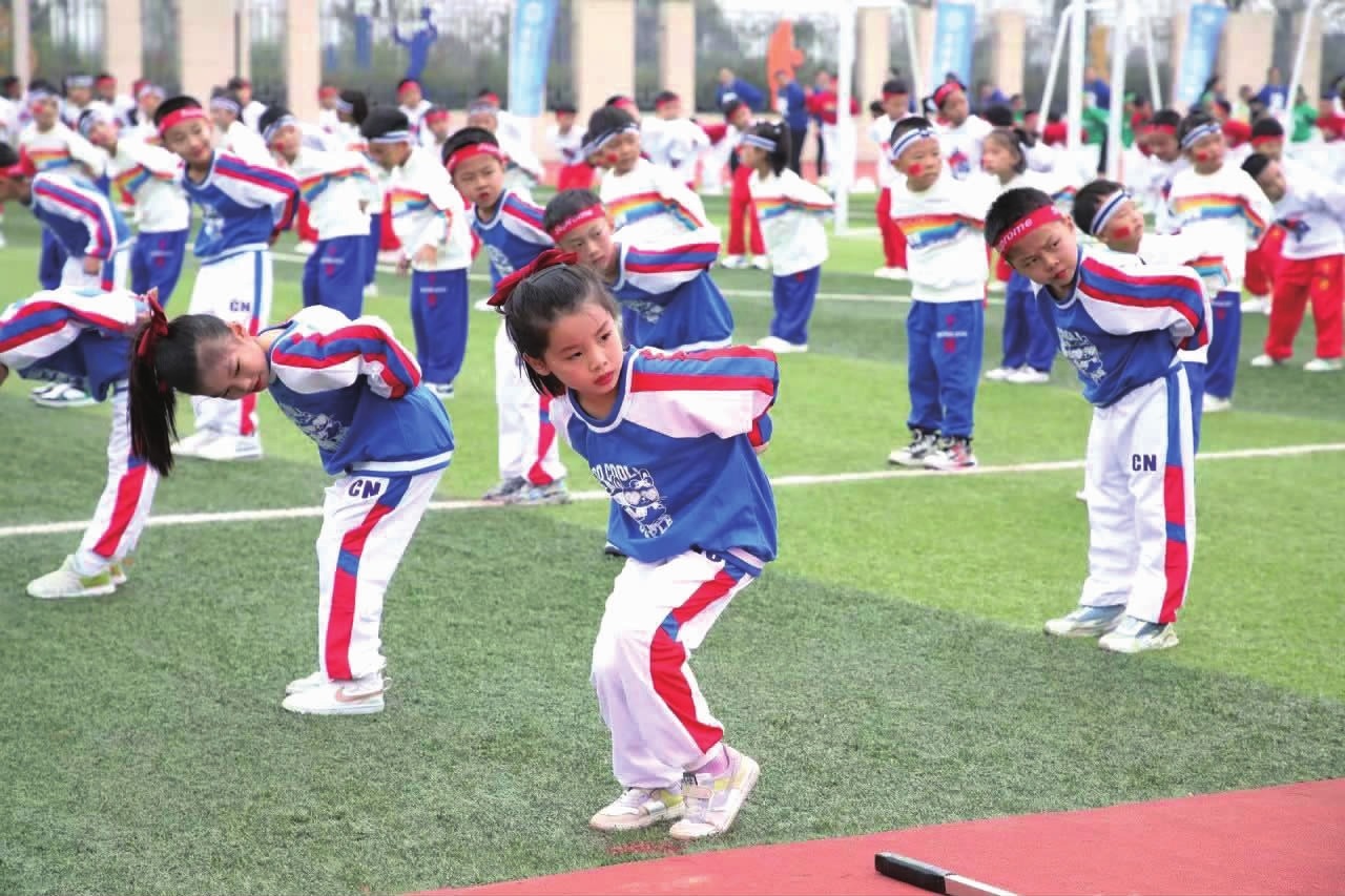 曼城联赛排名升至第二，距榜首阿森纳仅2分