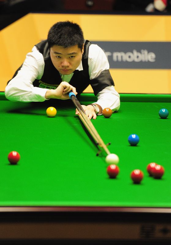 一直以其超 一直以其超