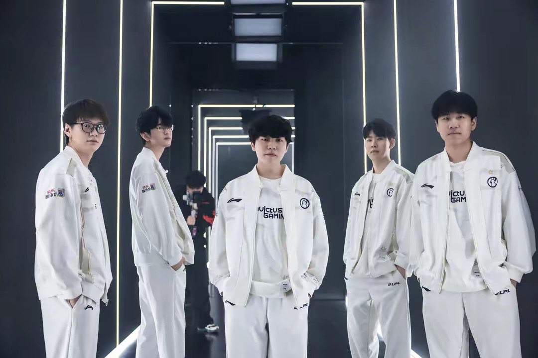 以及年轻希 以及年轻希